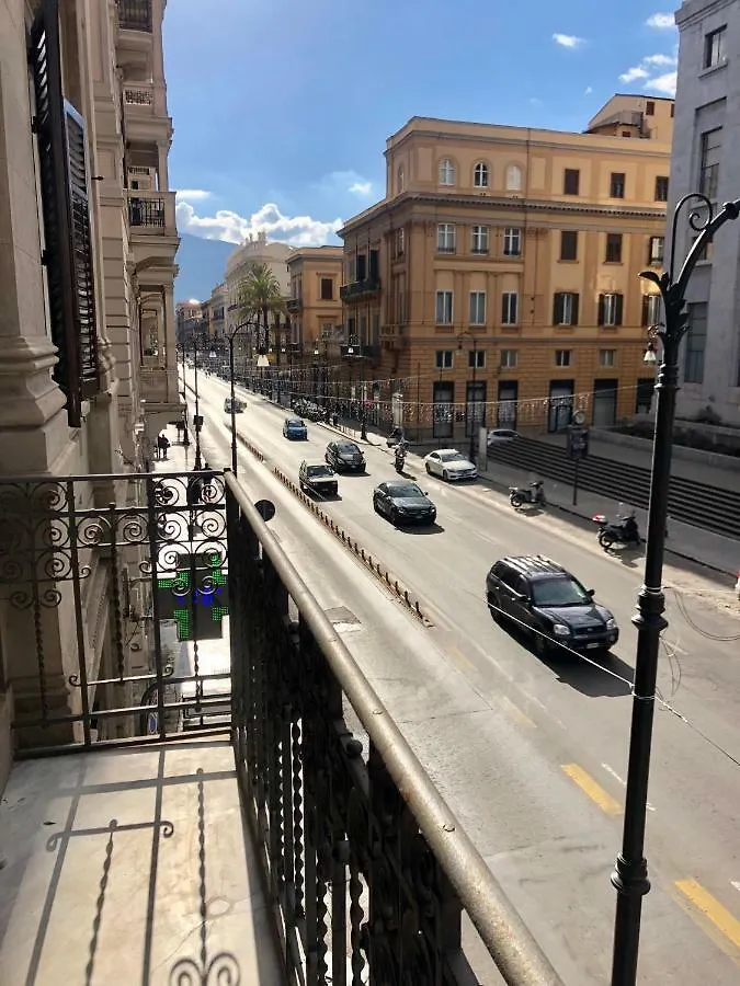 Palazzo Caltagirone Apartments Palermo